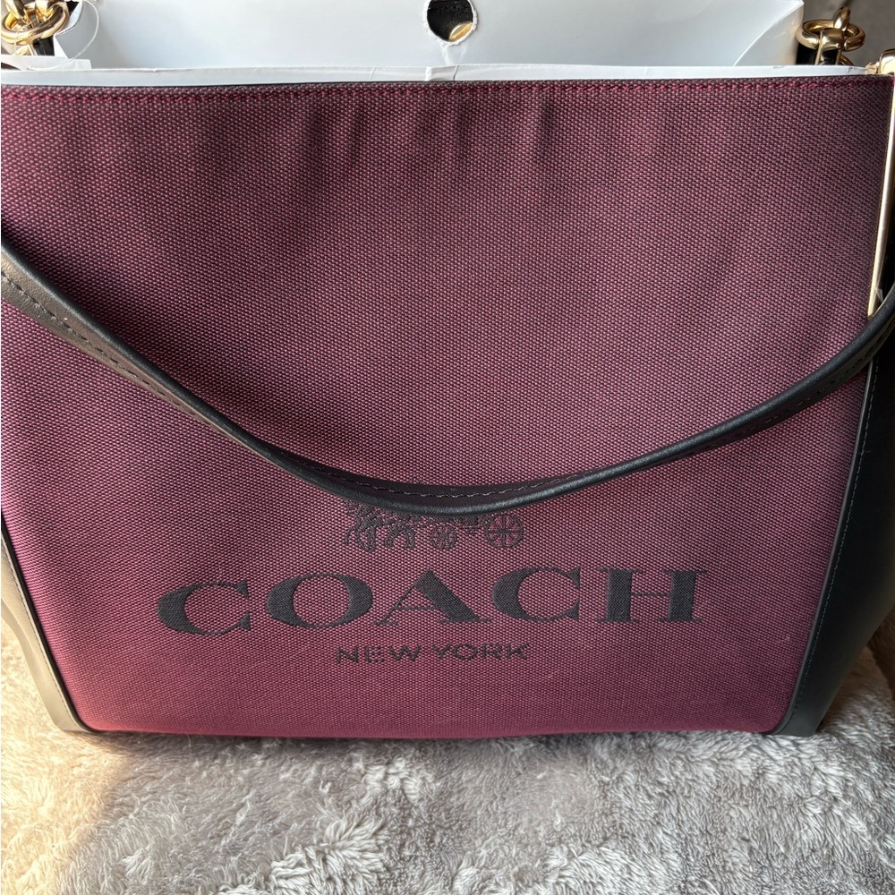 COACH Exclusive Coach Jacquard Dalton 31 Shoulder Bag Black Cherry NWT - Picture 8 of 16